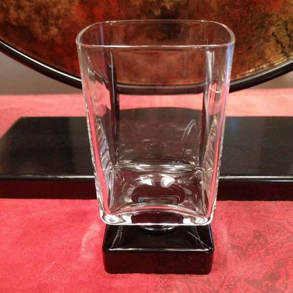 DiSaronno-Set Of (3 + 1 ) Vintage Square Black Based Cordial Glasses - Picture 2 of 3